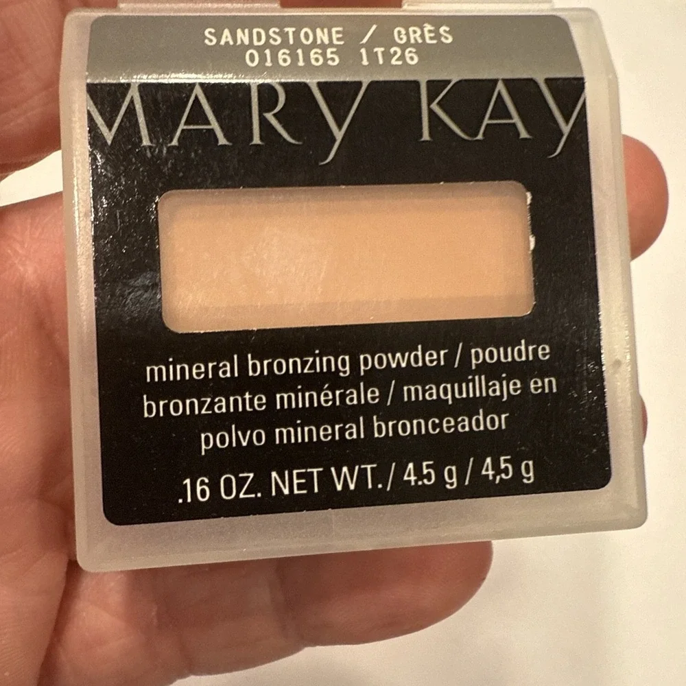 Mary Kay Mineral Bronzing Powder Sandstone .16 Oz. 016165 NEW‎ Discontinued